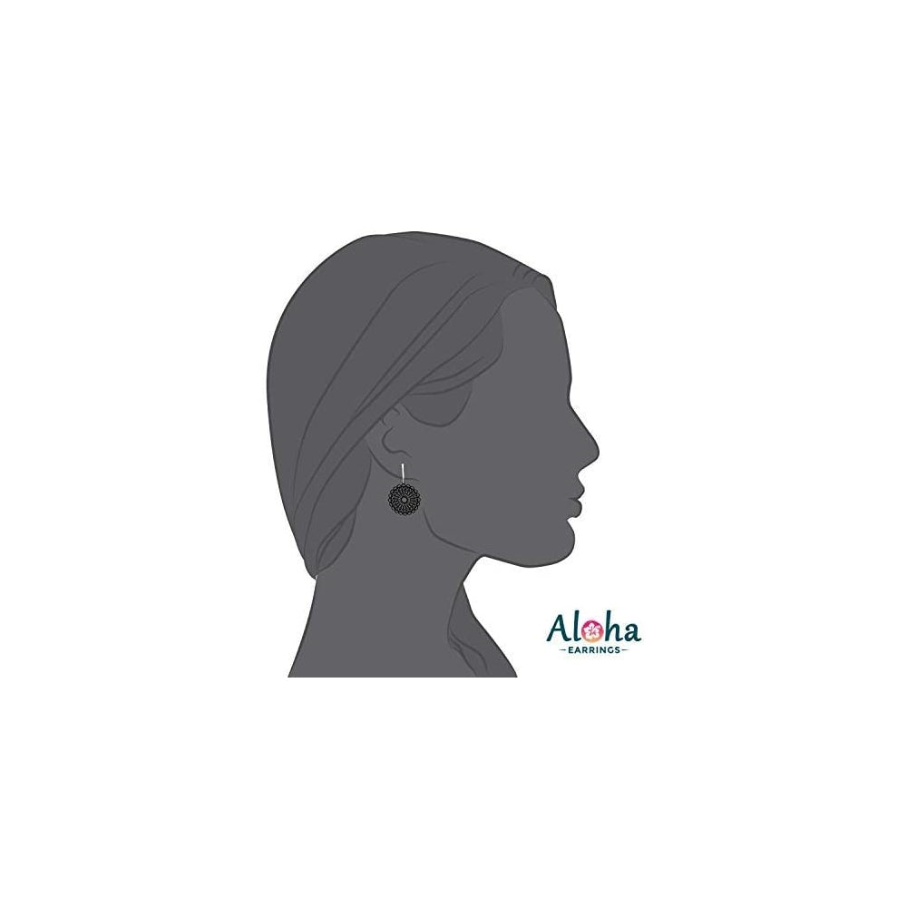 Aretes colgantes de madera y forma de flores para mujeres