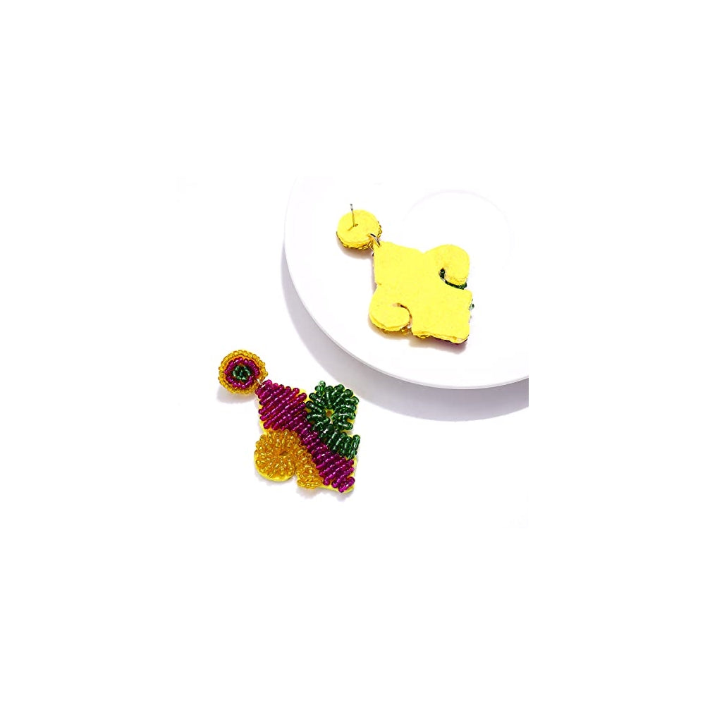 Aretes hechos a mano con diseño de flor de lis para mujeres