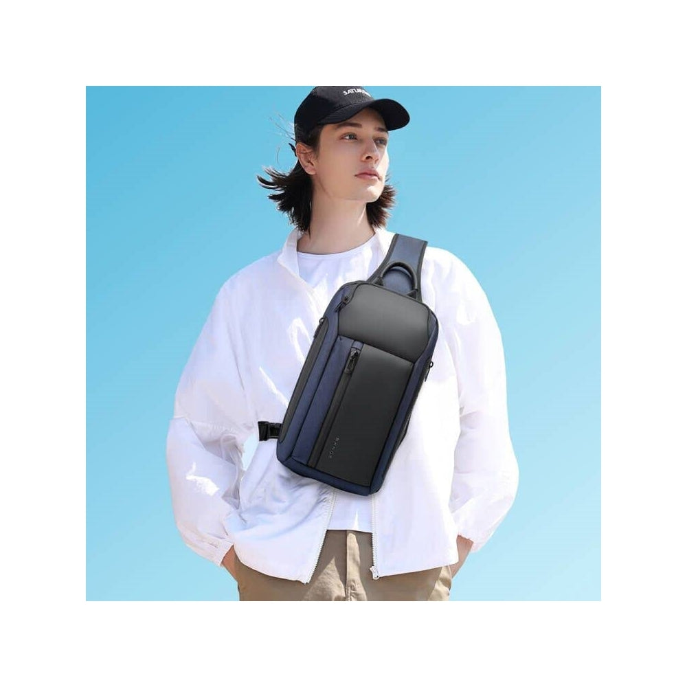 Morral impermeable para hombre color azul BANGE