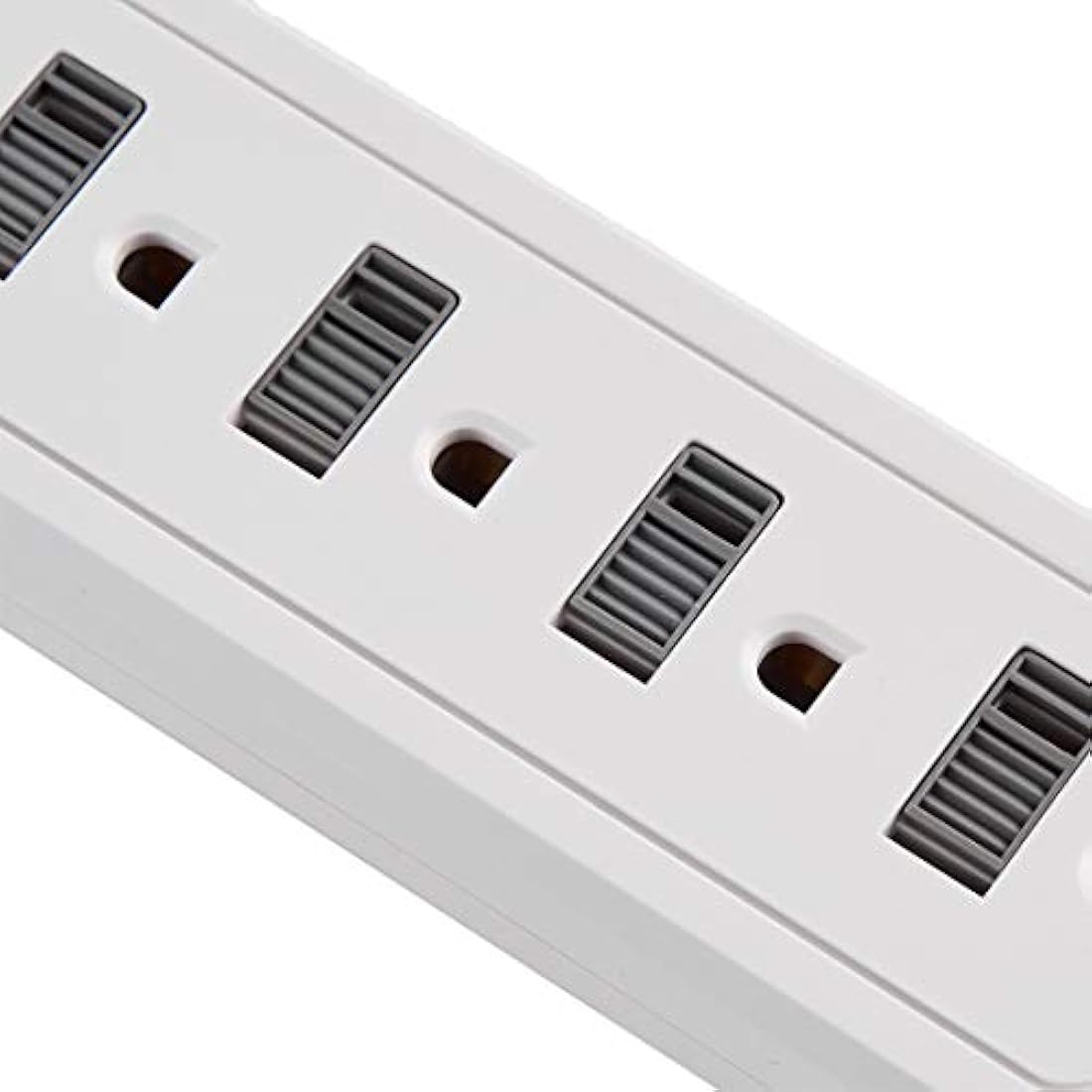 Protector de sobretensiones de 6 tomas con 2 puertos USB