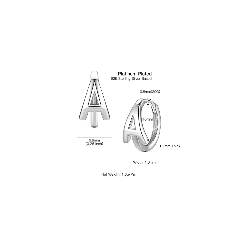 Aretes de aro de plata con inicial para mujeres