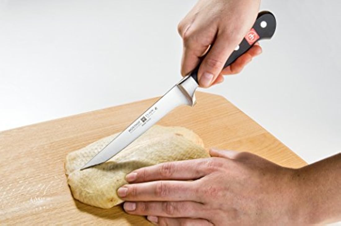 Wüsthof Classic 5-Inch Deshuesado cuchillo