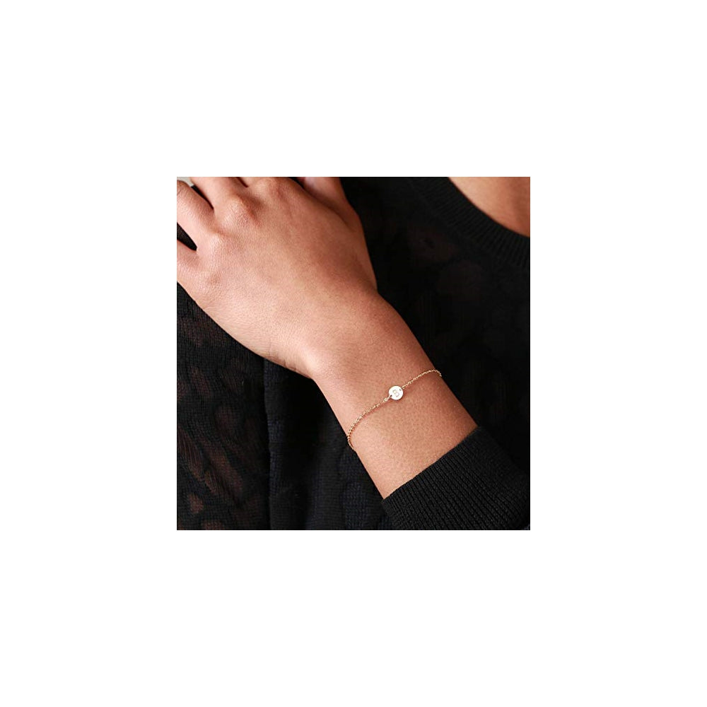Pulseras y tobilleras con inicial chapada en oro