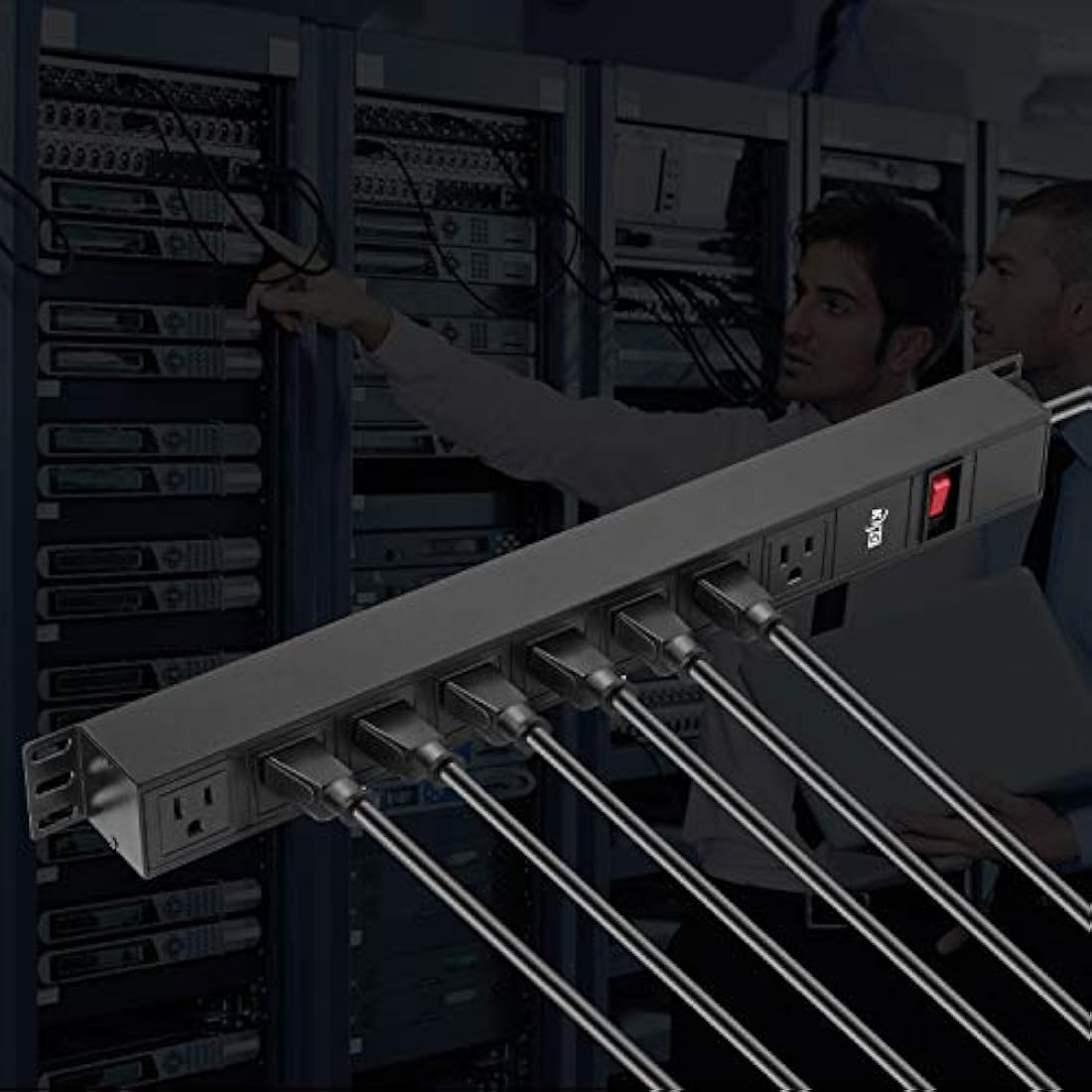 Protector PDU de montaje en bastidor con 6 pies, 125 V/15A