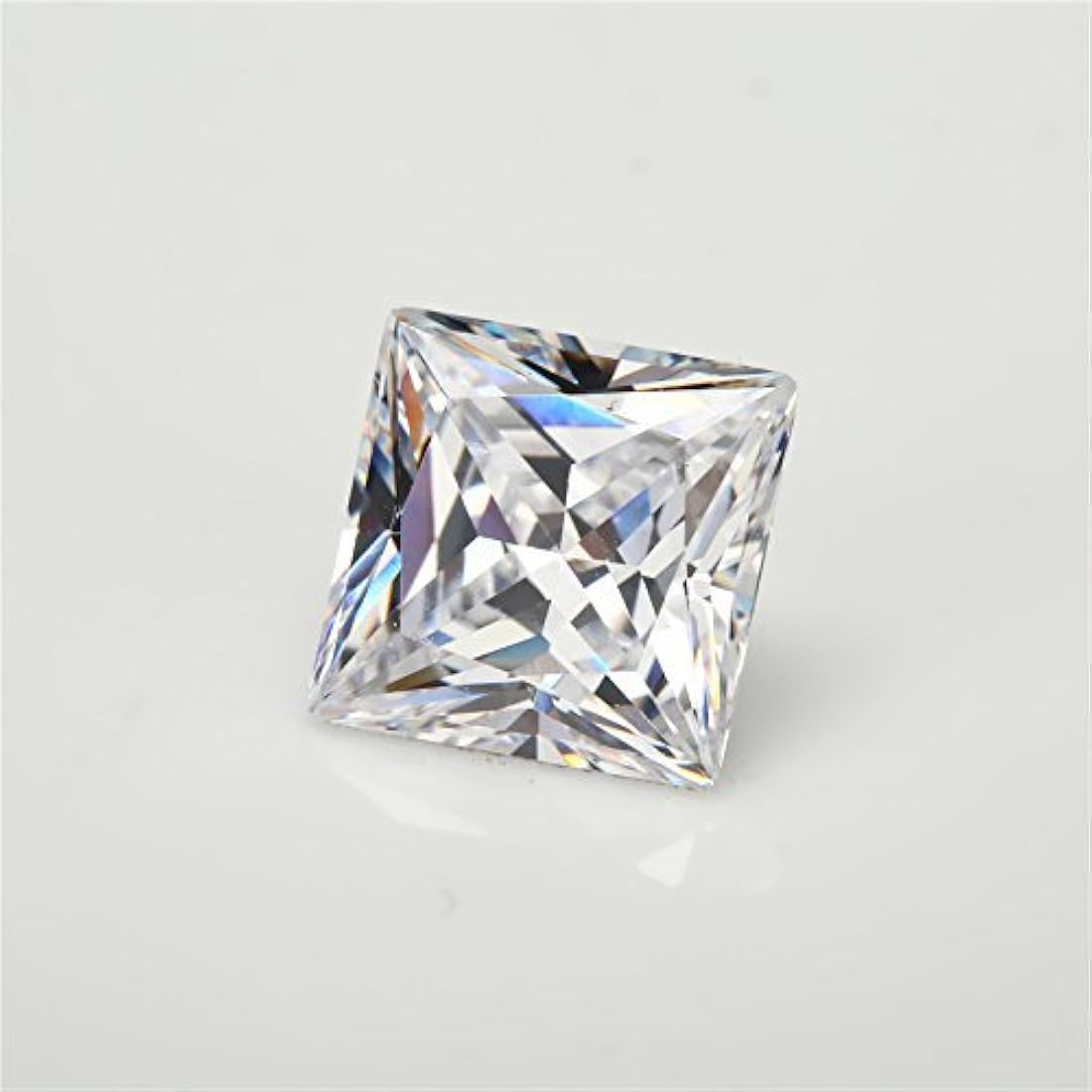 Piedras Preciosas, blanco cuadrado corte princesa