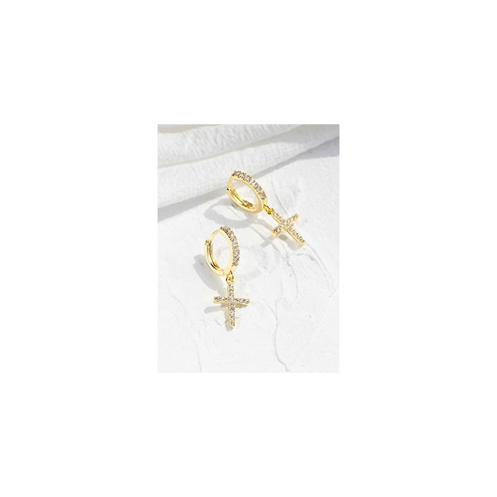 Aretes de aro pequeños chapados en oro para mujeres