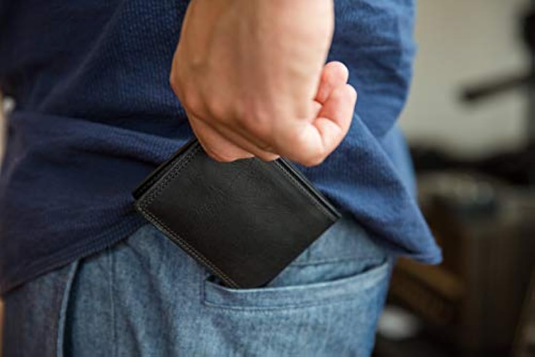 Bosca Cartera pequeña de piel bifold para hombre