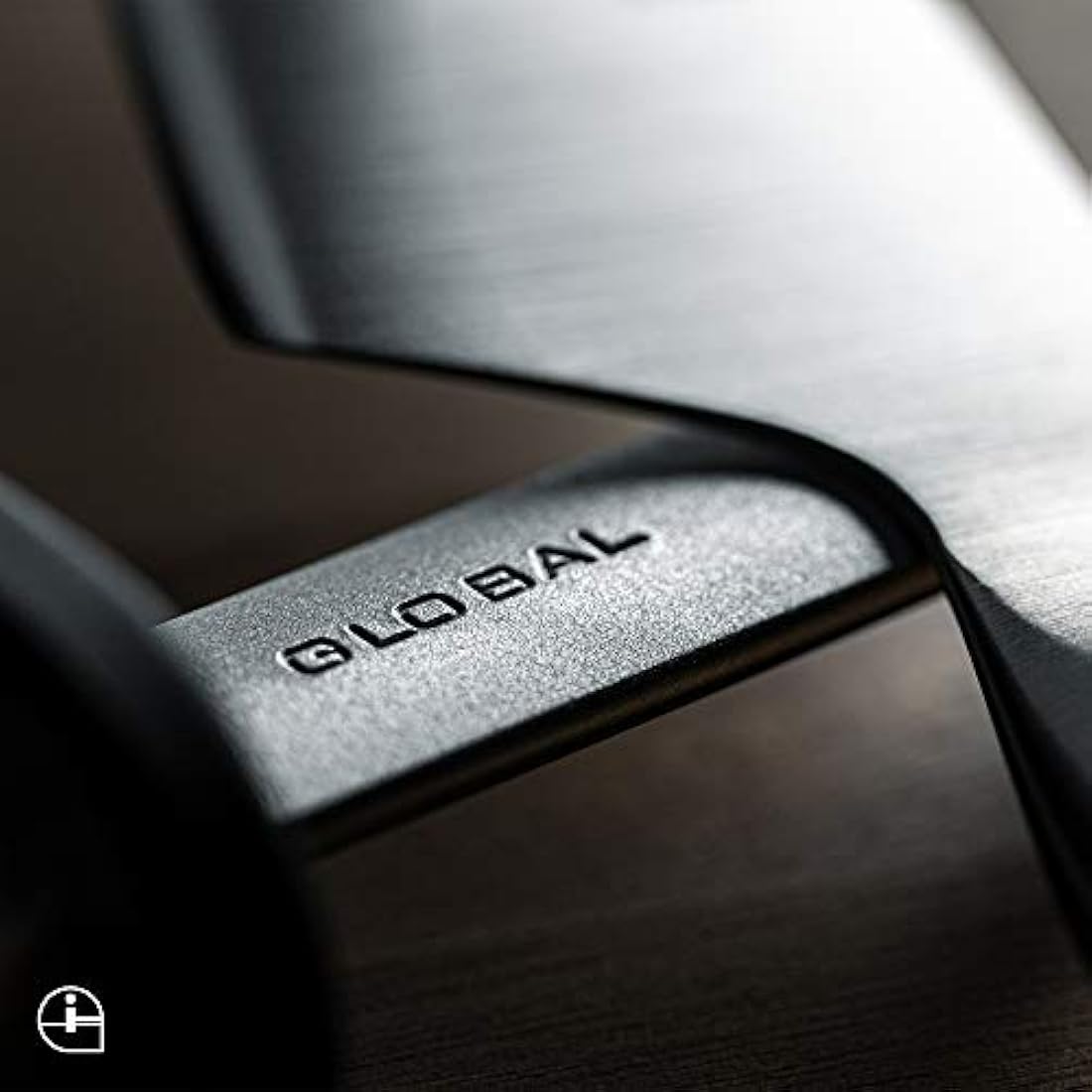Cuchillo Global de chef oriental (7.1 in)