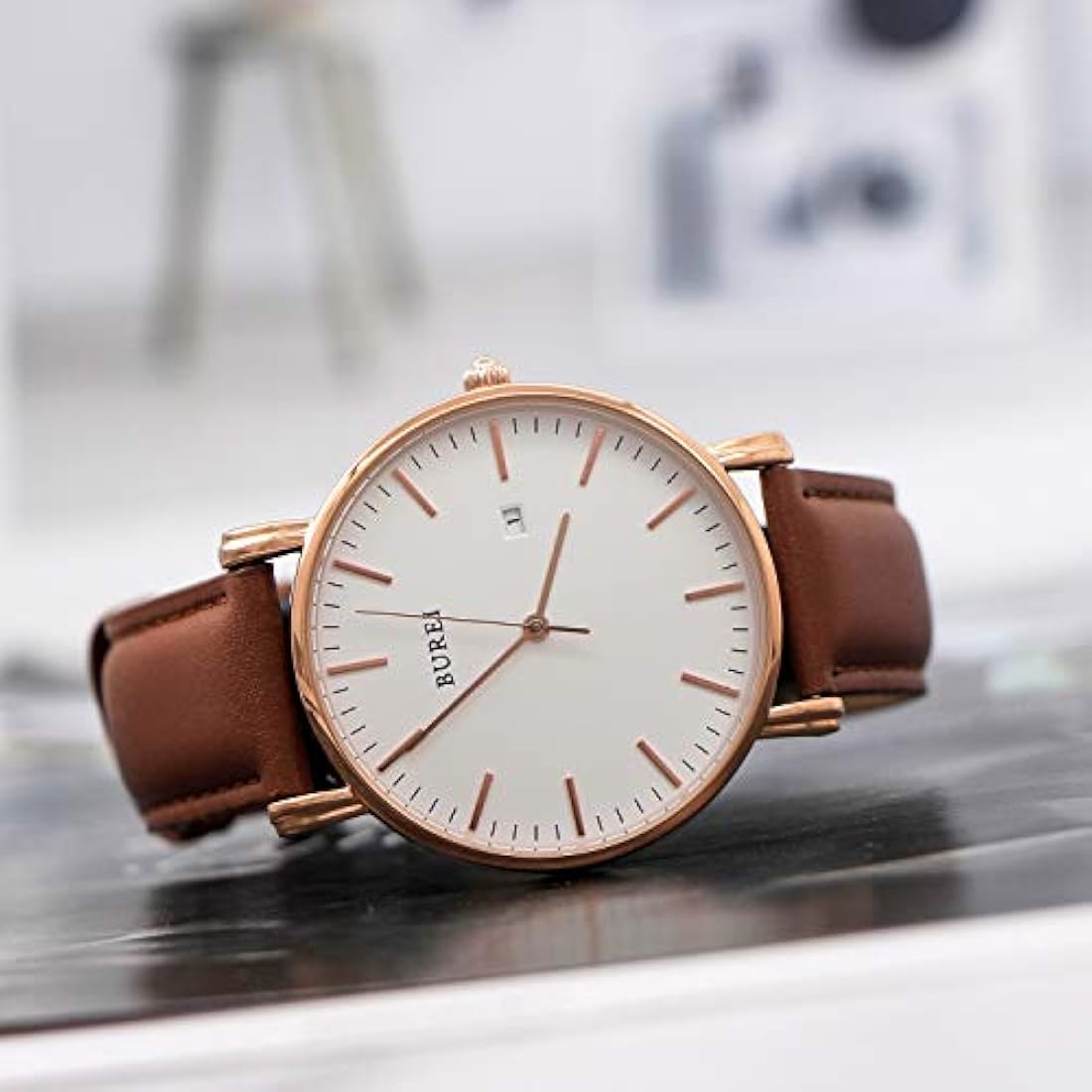 Reloj de pulsera analógico en cuarzo, correa de piel