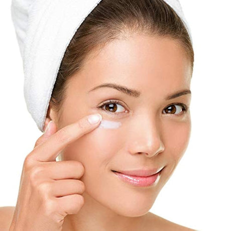 Cuidado Facial, Crema de ojos iluminadora