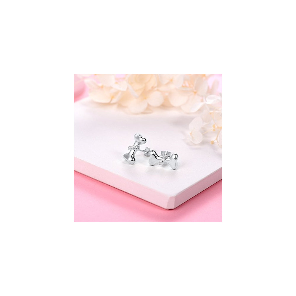 Aretes de plata con diseño de perro para mujeres