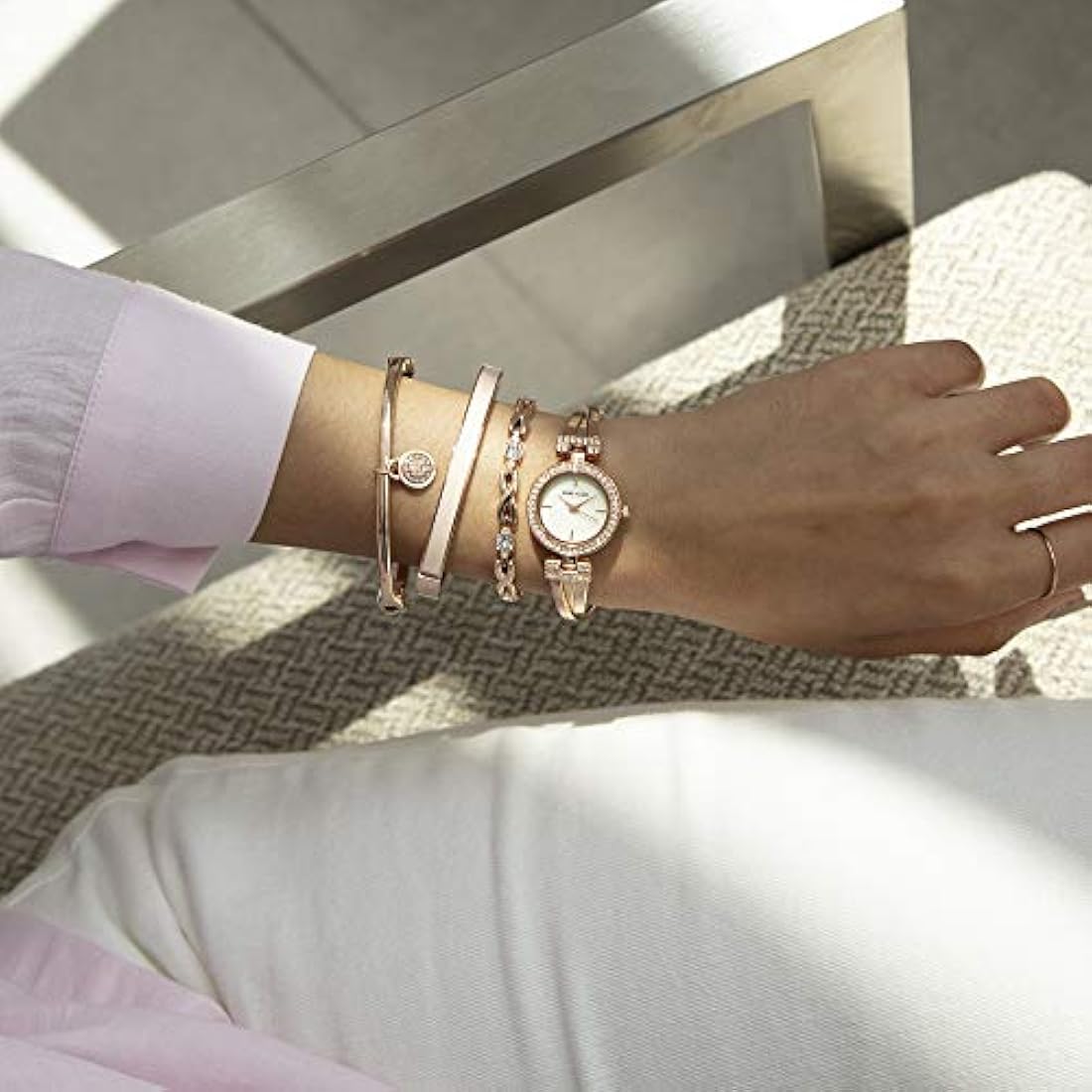 Juego de brazalete y reloj.