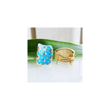 Aretes de estilo arco iris cuadrados chapados en oro