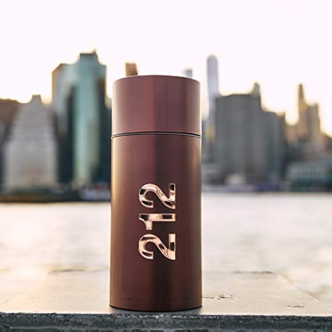 212 Sexy By Carolina Herrera For Men. Eau de Toilette Spray 3.4 oz