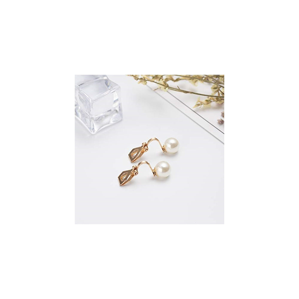 Aretes de clip con perlas de concha de agua dulce para mujer