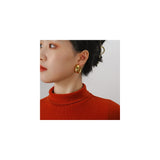 Aretes de aro gruesos de color dorado para mujeres
