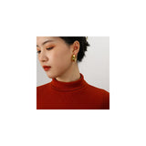 Aretes de aro gruesos de color dorado para mujeres