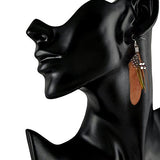 Pendientes de plumas lindos  hechos a mano