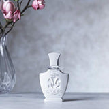 Amor en color blanco por Creed Perfume para las mujeres