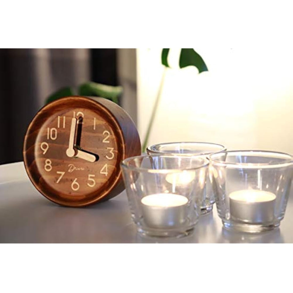 Reloj analógico de mesa y escritorio de madera