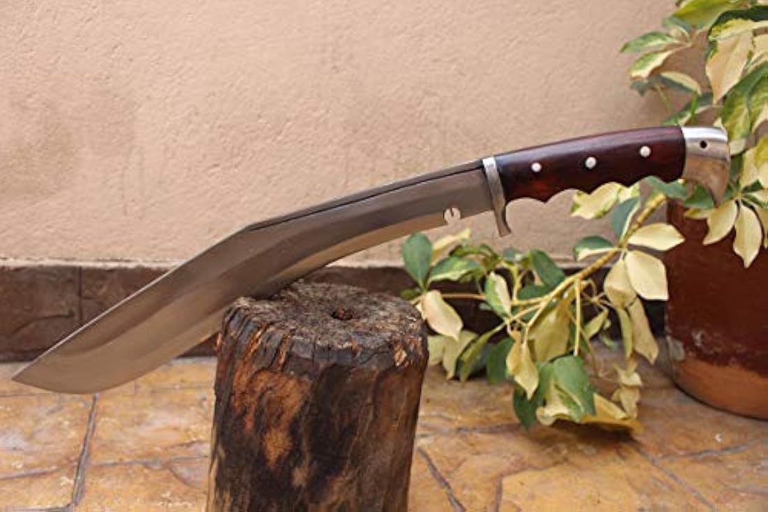 Cuchillo hecho a mano de 16 - EGKH.