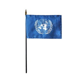 Bandera de Naciones Unidas en miniatura