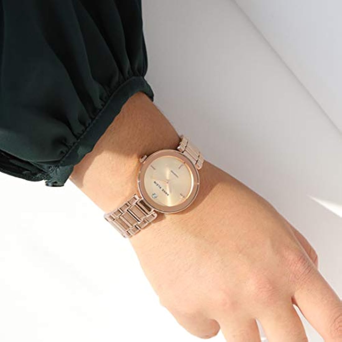 Reloj de pulsera para mujer con esfera de diamantes