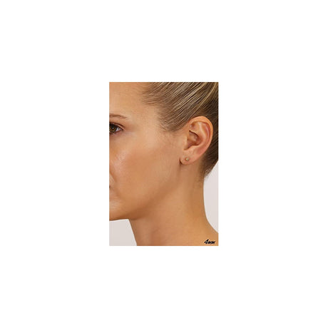 Aretes de tuerca de oro amarillo con corte de diamante