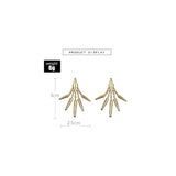 Aretes  elegantes de cristal con diseño de lágrima