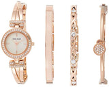 Juego de brazalete y reloj.