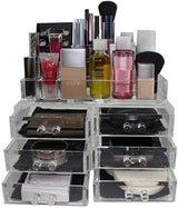 Cosméticos acrílicos transparentes