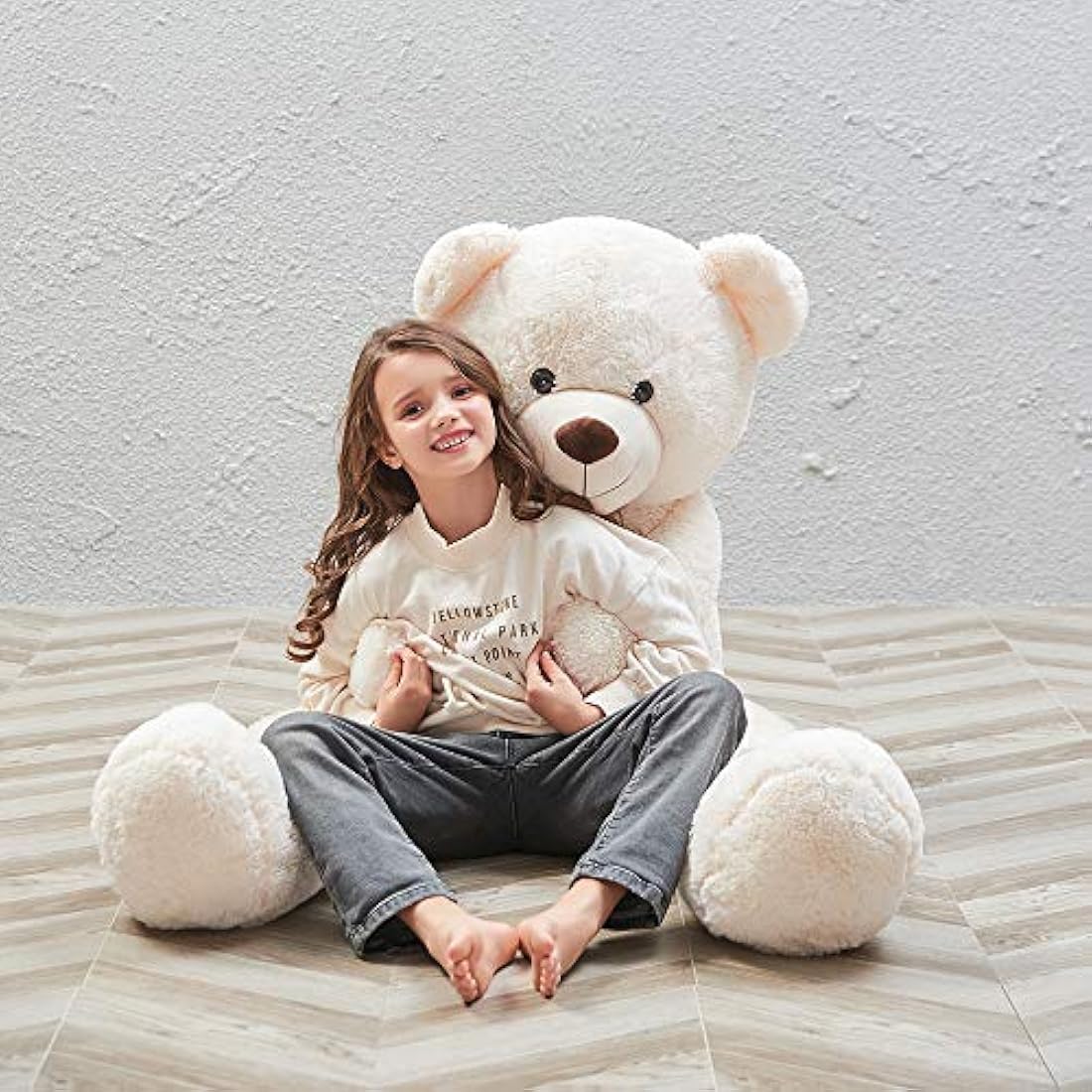 Peluche para niños Oso color blanco de 47in.Toys Studio