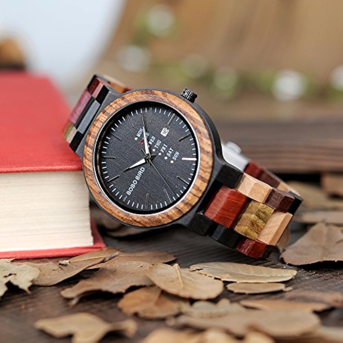 Reloj de madera natural Colorido