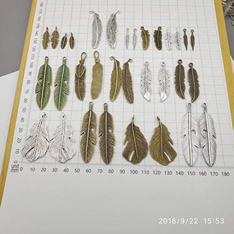 Abalorios de plumas colección de abalorios colgantes