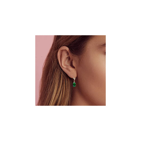 Aretes con dijes chapados en oro con forma de lágrima
