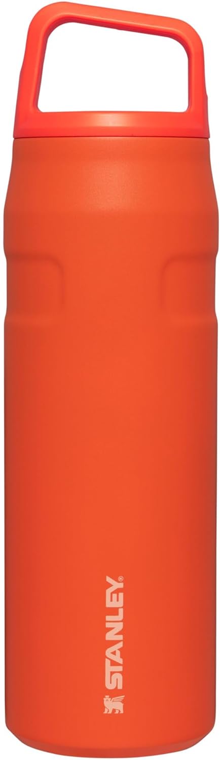 Botella de agua IceFlow™ con tapa y asa