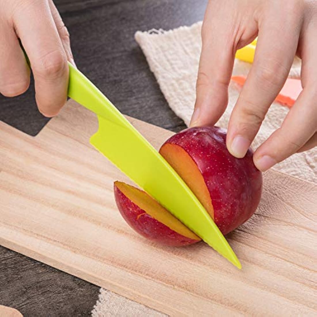Jovitec - Juego de 8 cuchillos de cocina de plástico