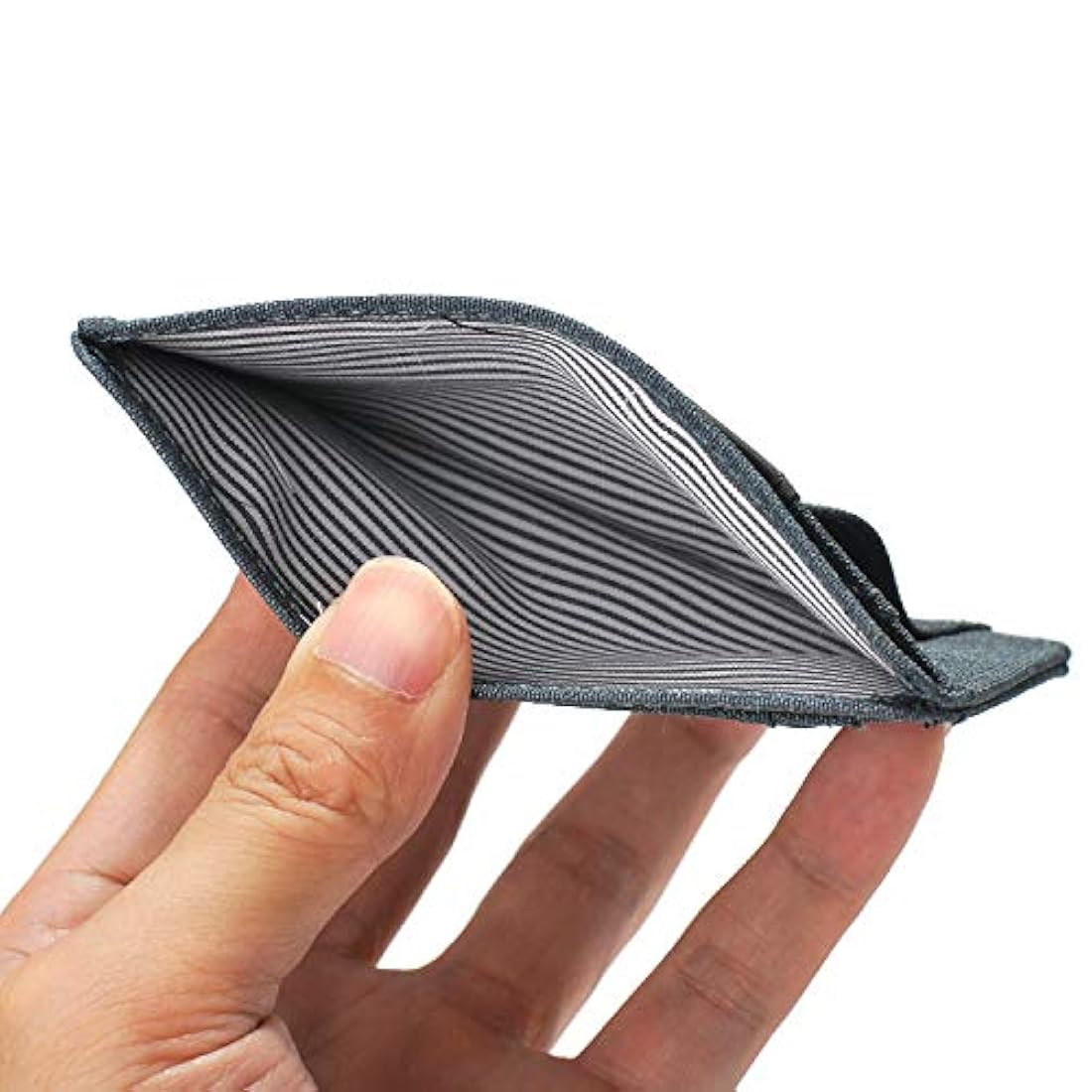 Cartera delgada para hombre de cuero minimalista