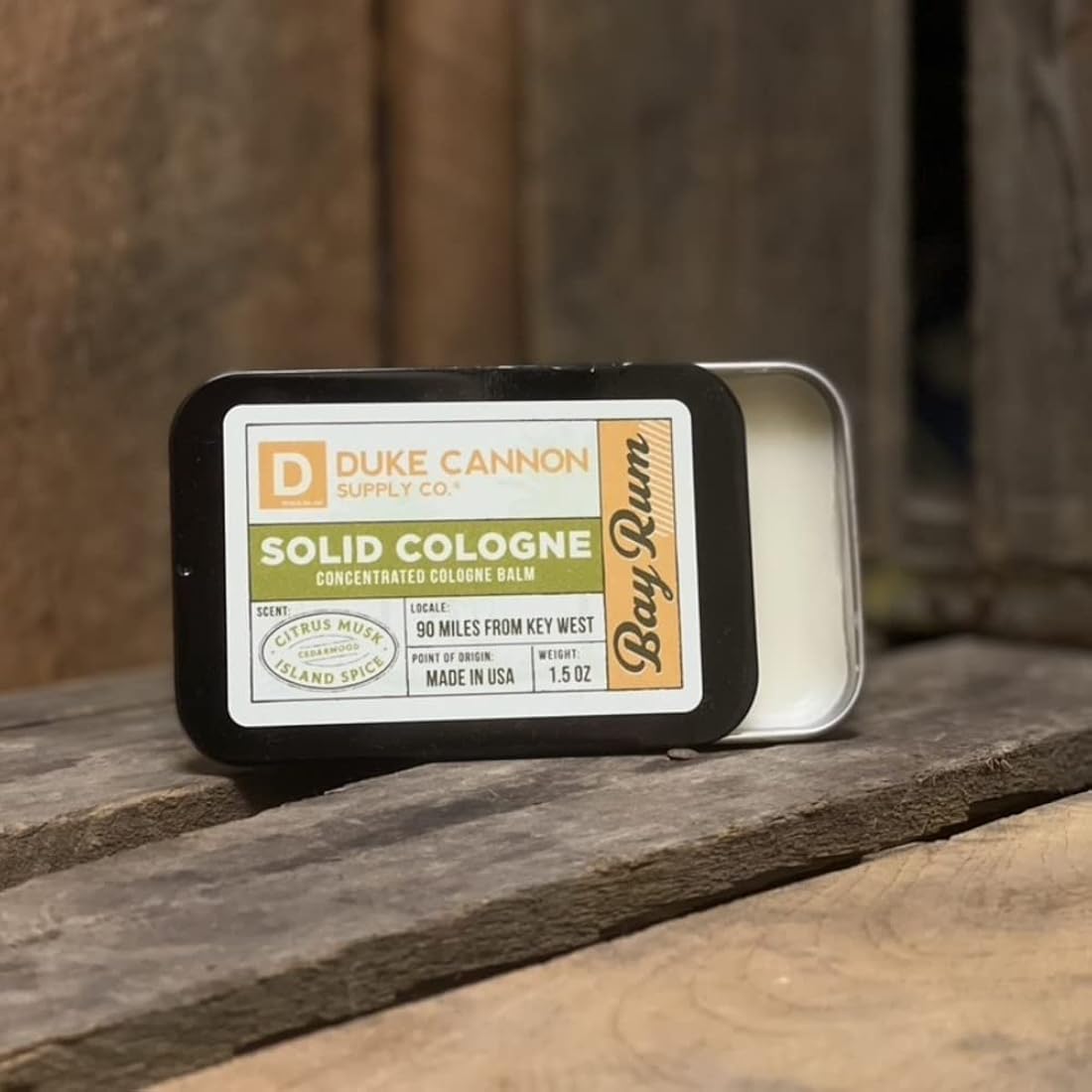 Perfumes  sólida para hombres ron de bahía