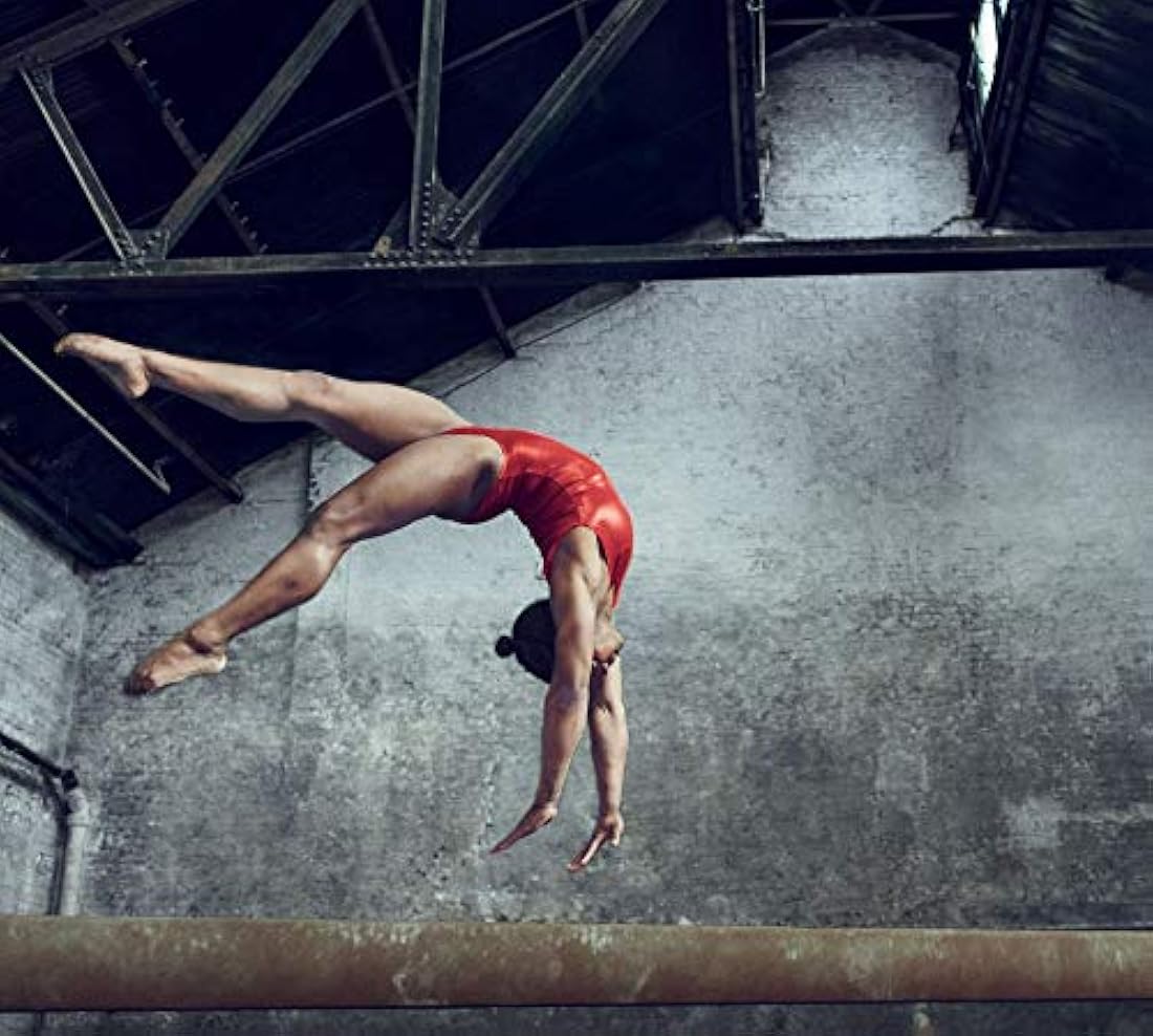 mural autoadhesivo de Simone Biles de seda