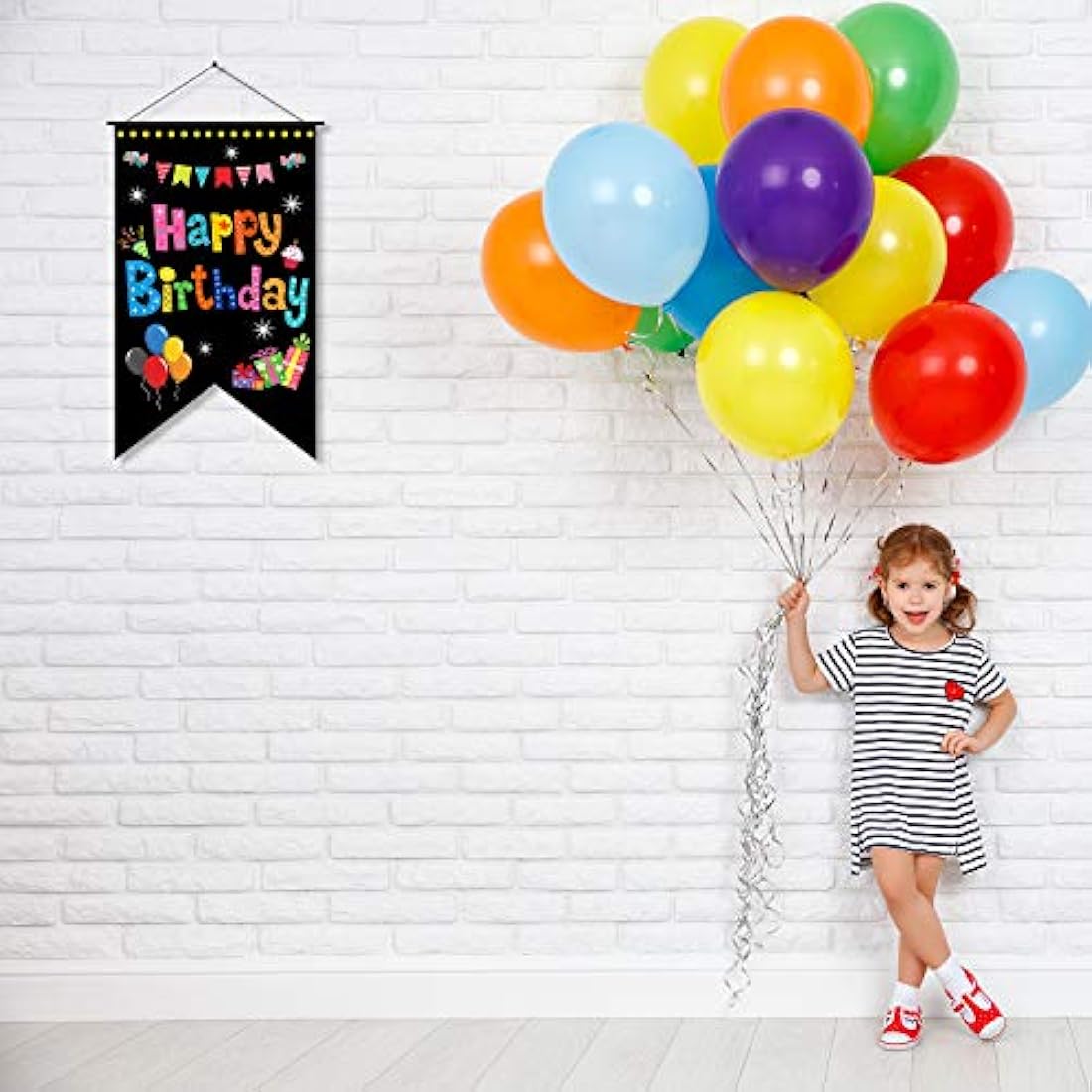 Decoraciones de fiesta de feliz cumpleaños color negro