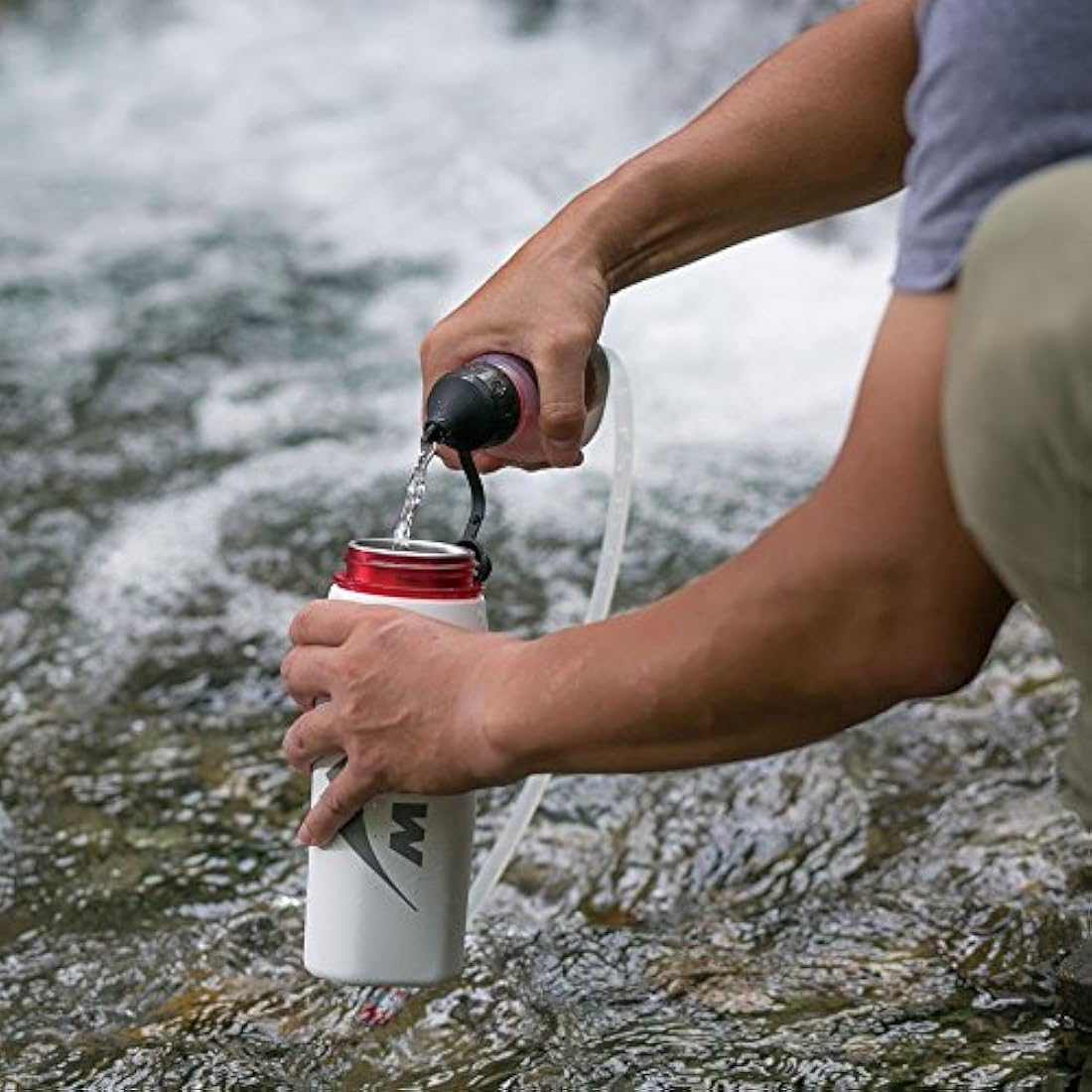 microfiltro para beber en el camino