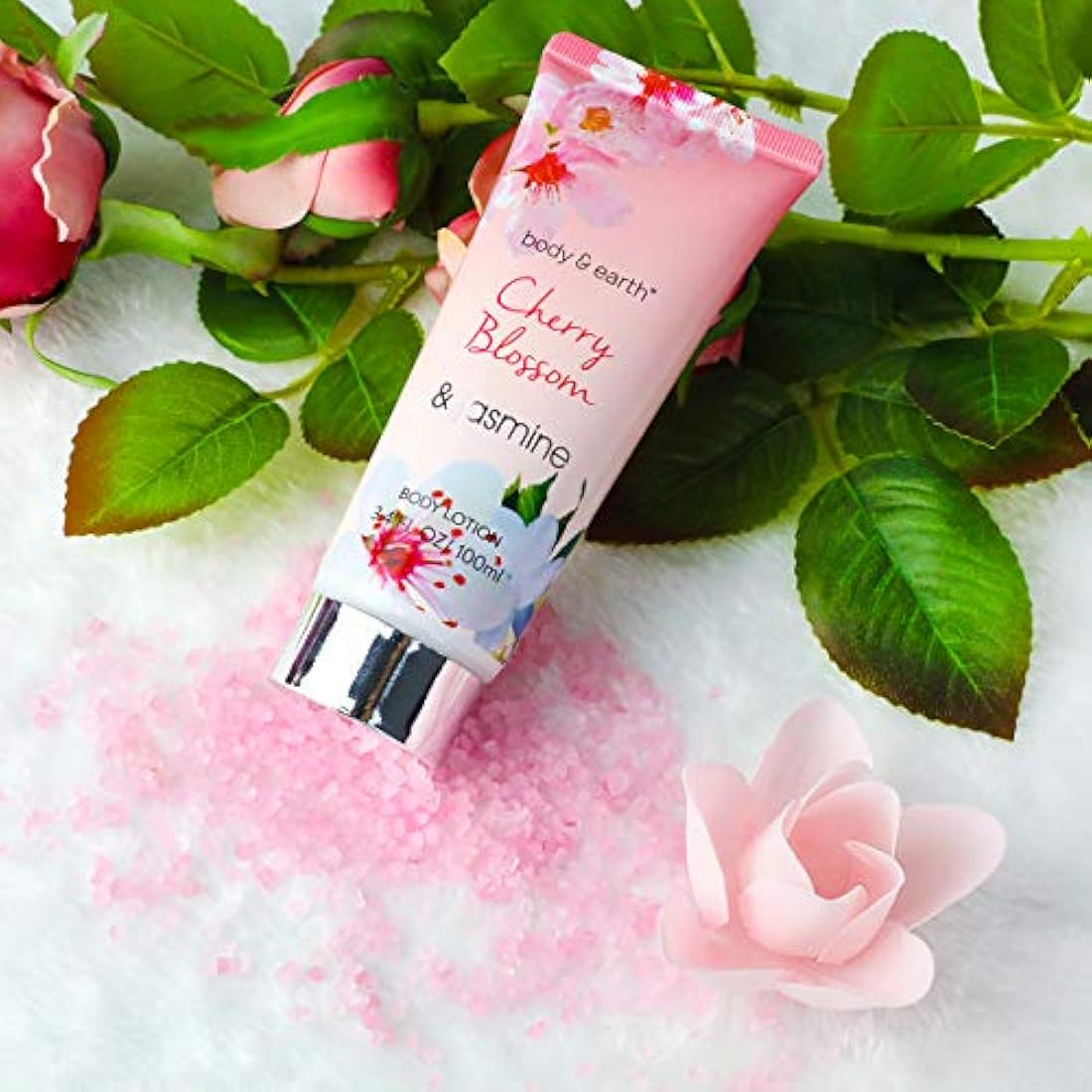 Cesta de regalo con aroma de cerezo y jazmín