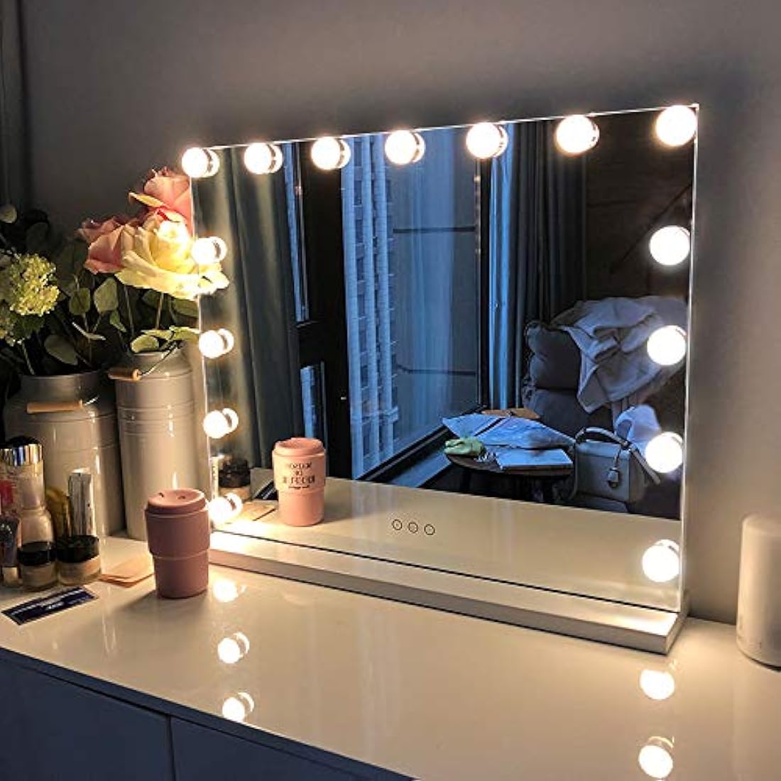Espejo de maquillaje grande con luces