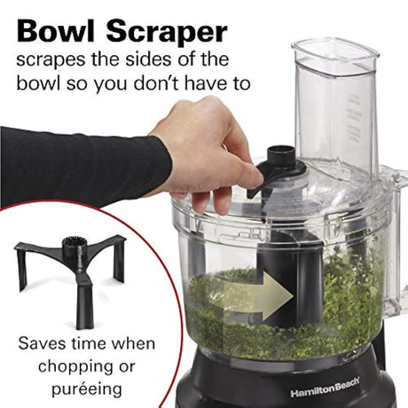 Procesador  con capacidad para 10 tazas y raspadores