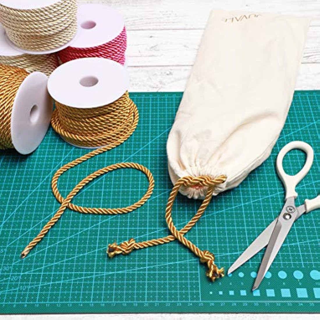Cuerda trenzada de nailon para cordel de 18 yardas oro