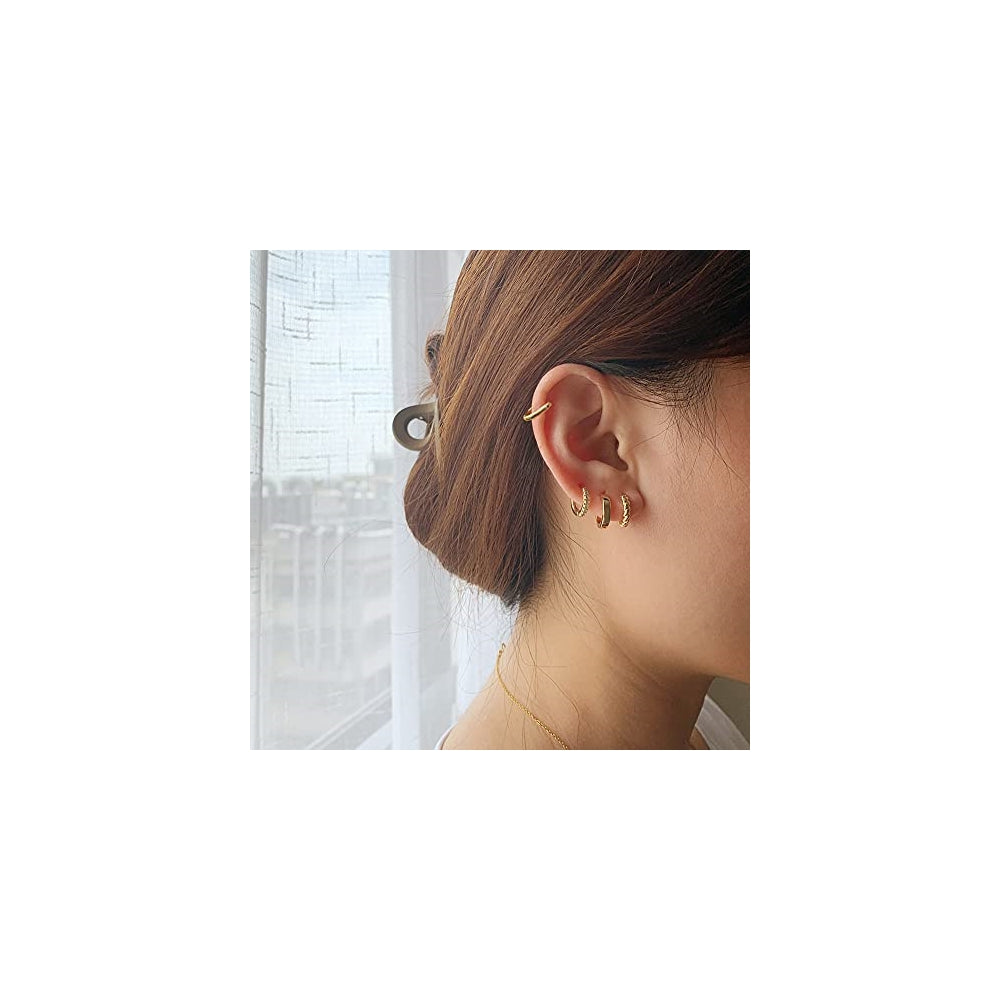 Aretes de aro con circonita brillante trenzada