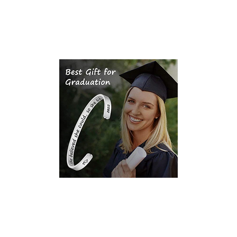 Pulseras y tobilleras de graduación para ella