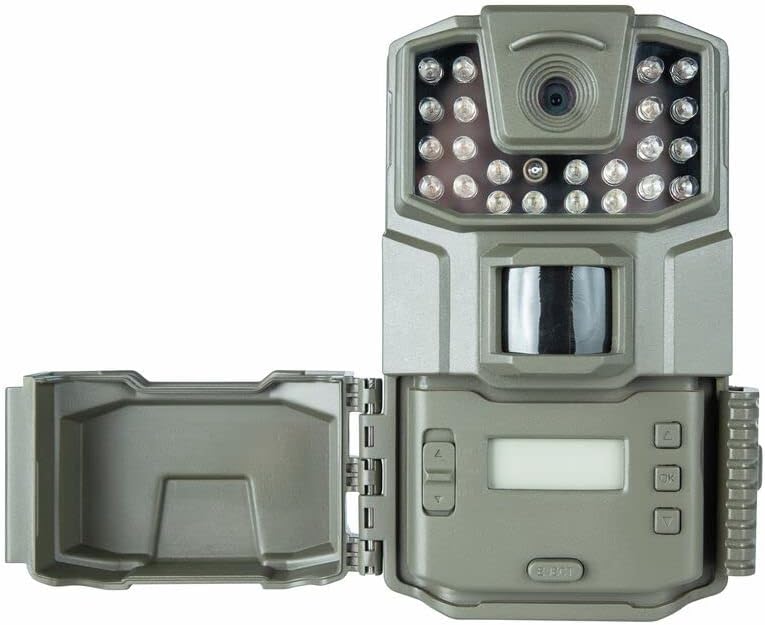Cámara Trampa Bushnell 18MP, IR Bajo, Impermeable, Combo