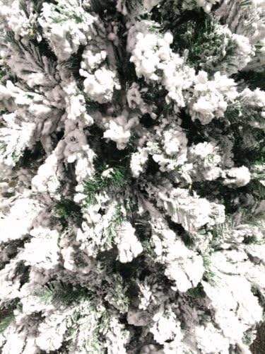 Árbol de Navidad Perfect Holiday, 5 pies, Flocked Snow, Modelo 2023